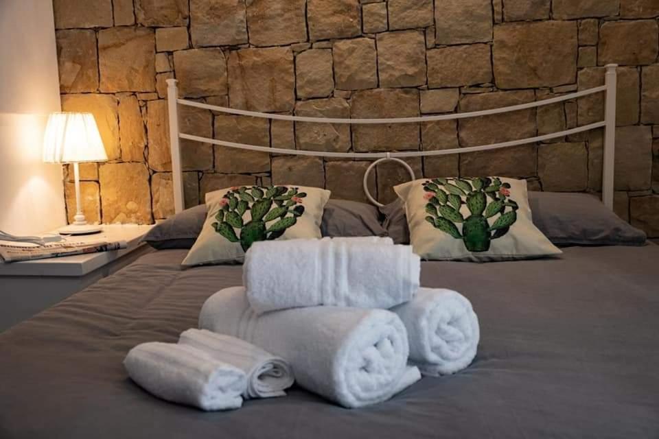 Oltremare Bed & Breakfast Чефалу Екстериор снимка